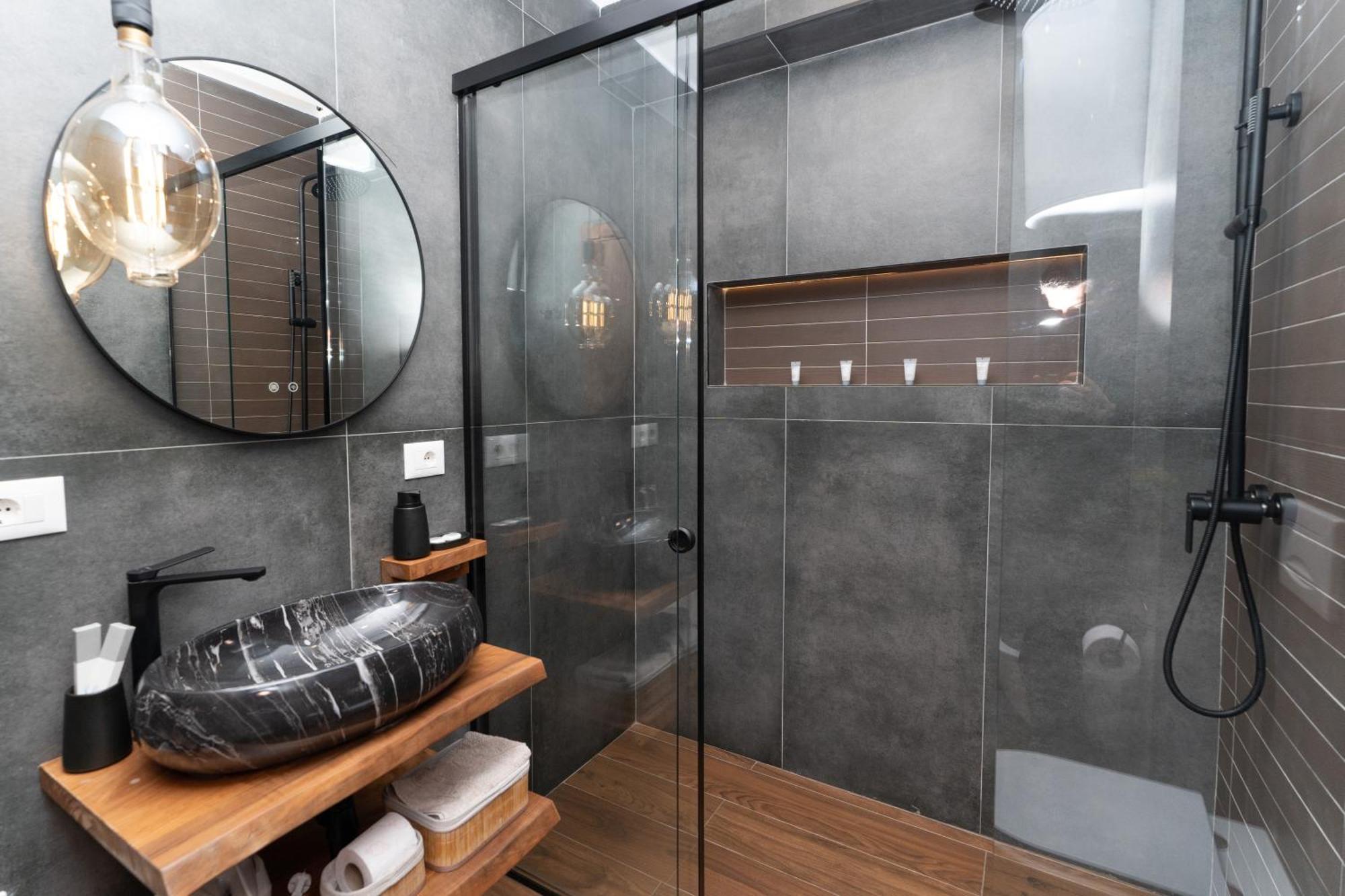 Tirana Herin Apartments Eksteriør bilde